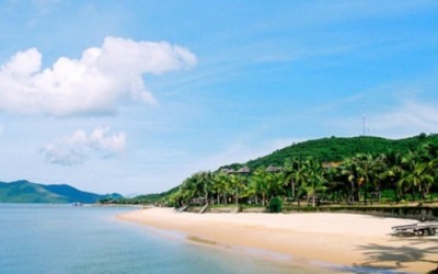 Nha Trang monkey island and Roc Let beach