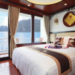 Viola Cruise Halong bay
